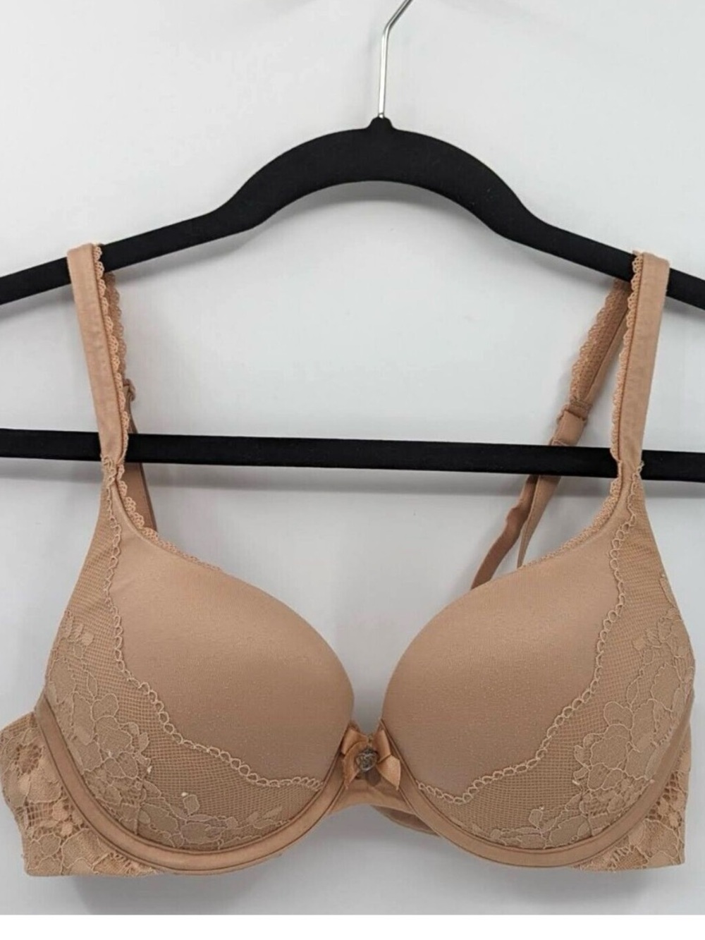 Victoria's Secret Body Perfect Shape Lace Push Up Bra Nude Tan 34B